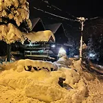 Gosciniec Pod Smrekami Oda ve Kahvaltı *