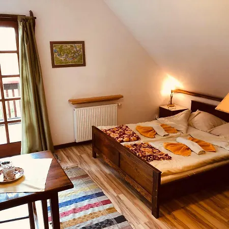 Gosciniec Pod Smrekami Bed and breakfast *